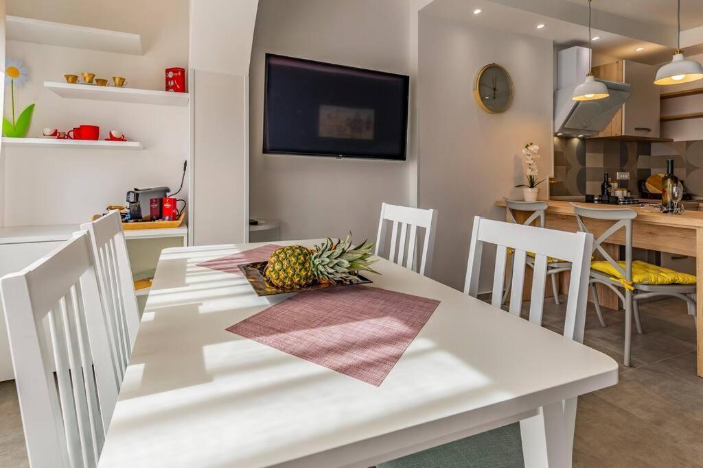 New Two Bedroom Apartment Maloni PUY Eksteriør bilde